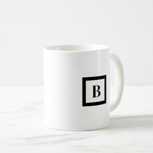 Monogramm Minimalistischer Buchstabe B Schwarz/Wei Kaffeetasse (VorderseiteRechts)