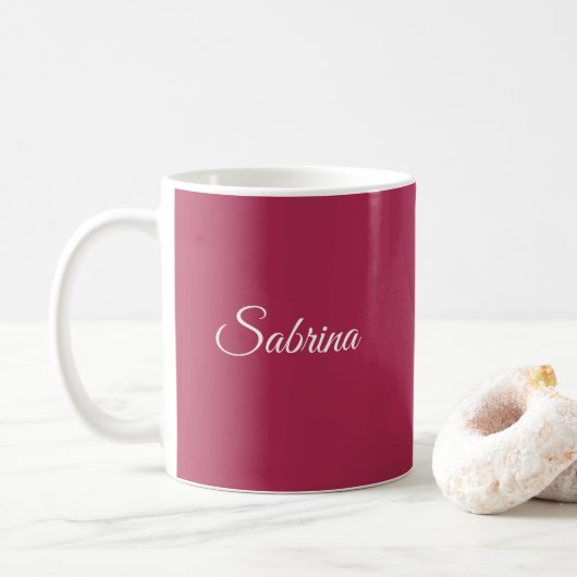 Monogramm minimalistisches Kirschrosarot Kaffeetasse (Mit Donut)