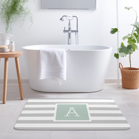 Monogramm Minze und graue Streifen | Editierbare F Badematte