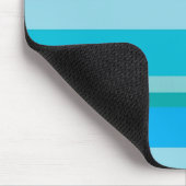 Monogramm mit einem bunten gestreiften Hintergrund Mousepad (Ecke)