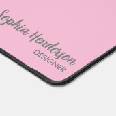 Monogramm mit einfachem Namen 2 Zeilen mit benutze Schreibtischunterlage (Ecke)