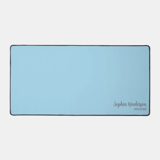 Monogramm mit einfachem Namen 2 Zeilen mit benutze Schreibtischunterlage (Vorderseite)