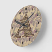 Monogramm mit floralen Anfangsbuchstaben Runde Wanduhr (Winkel)