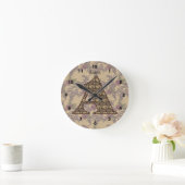 Monogramm mit floralen Anfangsbuchstaben Runde Wanduhr (Zuhause)