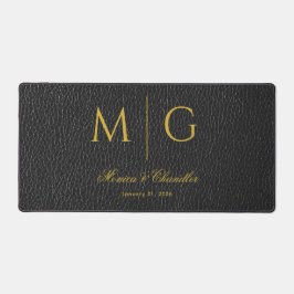 Monogramm mit Paarnamen Schwarze Lederoptik Hinter Schreibtischunterlage