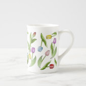 Monogramm Moderne farbige Tulip Porzellantasse (Rechts)