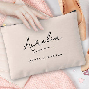 Monogramm Modernes, neutrales Minimalistisch Blush Zubehörtasche