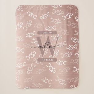 Monogramm Muster im Vintage-Roségold-Damaskusstil Sherpadecke