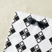 Monogramm-Muster Strandtuch (Beispiel)