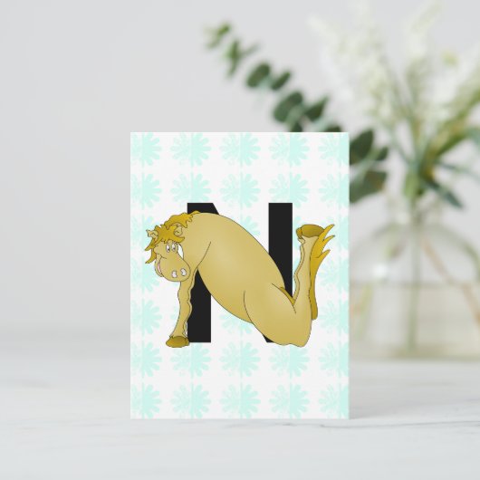 Monogramm N Cartoon Personalisiert Postkarte (Stehend Vorderseite)