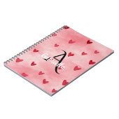 Monogramm-Name mit rosa roten Herzen Notizblock (Linke Seite)
