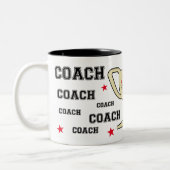 Monogramm Name personalisiert für Sporttrainer Zweifarbige Tasse (Links)