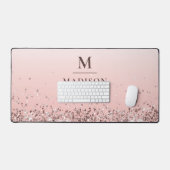 Monogramm Name Rosa Glitzer Stilvoll Mit Monogramm Schreibtischunterlage (Tastatur & Maus)