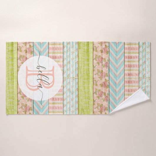 Monogramm Name Shabby-Rose auf rustikale Hütte Badehandtuch (Badehandtuch)