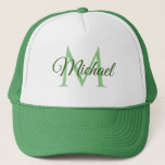 Monogramm Name Weiße und grüne Unisex Baseballkapp Truckerkappe<br><div class="desc">Monogram Name White and Green Unisex Baseball Cap Template Unisex Elegant Trendy Trucker Hat.</div>