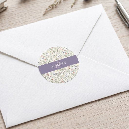 Monogramm Name Wildblume Boho Lavendel Mohnblumen Runder Aufkleber