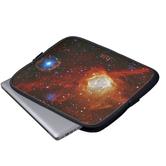 Monogramm-Nebel N90 und Pulsar SXP1062 Laptopschutzhülle (Vorne Knopf)