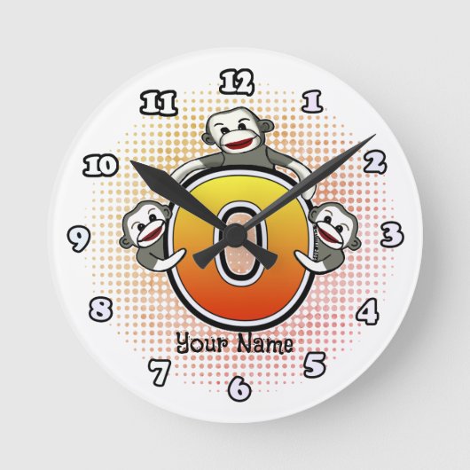 Monogramm O Sock Monkey-Uhr Runde Wanduhr (Vorderseite)