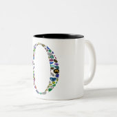 Monogramm 'O' Zweifarbige Tasse (VorderseiteRechts)