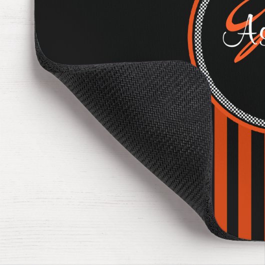 Monogramm-orange Schwarz-weißer Streifen-Damast Mousepad (Ecke)