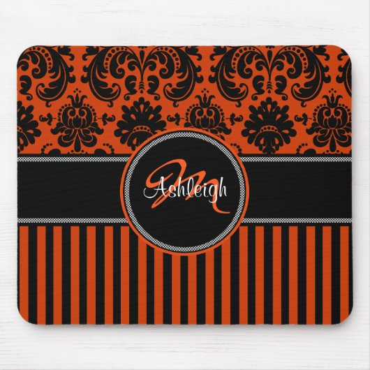 Monogramm-orange Schwarz-weißer Streifen-Damast Mousepad (Vorne)