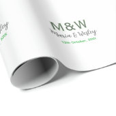 Monogramm Paar graugrüne moderne romantische Datum Geschenkpapier (Rolleneckpunkt)