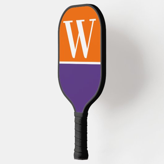 Monogramm-Paddel für Orange und Lila Uni Pickleball Schläger (Links)