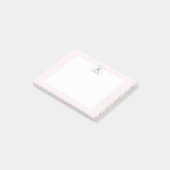 Monogramm Pastellrosa Quadrat Muster mit Grau Post-it Klebezettel (angewinkelt)