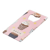 Monogramm Personalisierter Niedlicher Süßkuchen Geldbeutel Flaschenöffner (Vorderseite Schrägansicht)