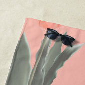 Monogramm-Pfirsichfarben mit elegantem Familiennam Strandtuch (Beispiel)