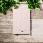 Monogramm Pinselkalligrafie Rosa Geschirrtuch<br><div class="desc">Fett serf Monogramm kombiniert mit handgeschriebener Kalligraphie mit Pinsel.</div>