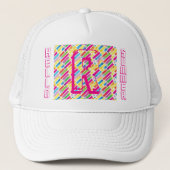Monogramm-Regenbogen-diagonale Linien Truckerkappe (Vorderseite)