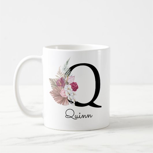 Monogramm Rosa Boho Mädchenhaft Florales Initial Q Kaffeetasse (Links)