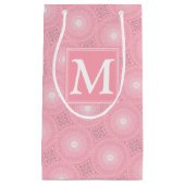 Monogramm-Rosa-Kreismuster Kleine Geschenktüte (Vorderseite)