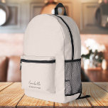 Monogramm Rosa | Moderne Minimalistische Weibchen Bedruckter Rucksack<br><div class="desc">Ein einfaches,  individuelles Monogramm-Design mit einer modernen,  minimalistisch handgeschriebenen Skripttypografie gepaart mit einer Blocktypografie in schwarz auf einem eleganten pastellfarbenen rosa Hintergrund. Der Name des Monogramms kann leicht personalisiert sein,  um ein Design so einzigartig wie Sie sind zu machen! Das perfekt persönliche Geschenk oder Accessoire für jeden Anlass!</div>