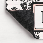 Monogramm-rosa und schwarze Damast-Mausunterlage Mousepad (Ecke)