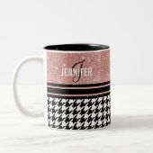 Monogramm Rose Gold Glitzer Hahnentrittmuster indi Zweifarbige Tasse (Links)