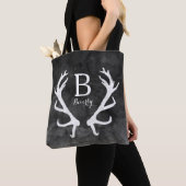 Monogramm-rustikale Rotwild-Geweihe auf schwarzem Tasche (Von Nahem)