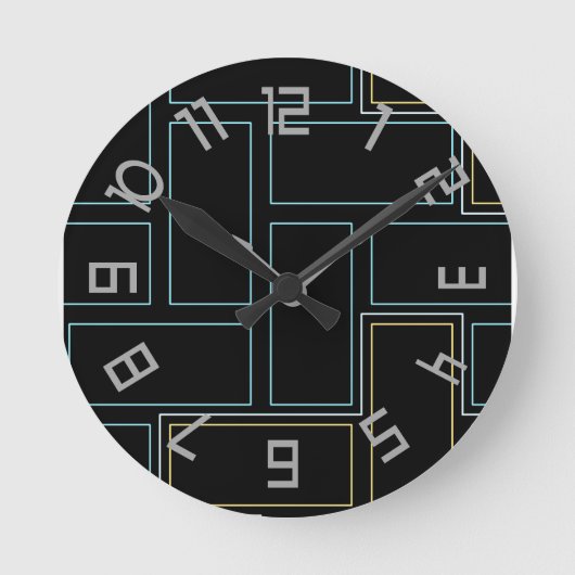 Monogramm rustikale Zahlen Runde Wanduhr (Vorderseite)