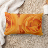 Monogramm-schönes orange hybrides Tee-Rosen-Herz Lendenkissen (Decke)