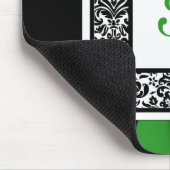Monogramm-Schwarz-, Grün-und weißerdamast Mousepad (Ecke)