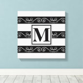Monogramm Schwarz-weiß gestreiftes Design Leinwanddruck (Insitu (Holzboden))