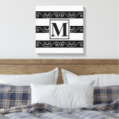 Monogramm Schwarz-weiß gestreiftes Design Leinwanddruck (Insitu (Schlafzimmer))