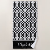 Monogramm Schwarz-Weiß-Trellis | Editierbare Farbe Strandtuch (Vorderseite)