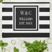 Monogramm Schwarz-weißer Streifen Personalisiert Geschirrtuch (Gefaltet)