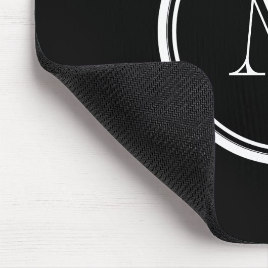 Monogramm-schwarze zuerstobere Grenze gefärbt Mousepad (Ecke)