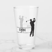 Monogramm-schwarzer Silhouette-Golfspieler Glas (Rückseite)