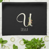 Monogramm schwarzes Küchentuch als Einzugsgeschenk (Gefaltet)