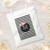 Monogramm Schwarzweißstreifen mit Blume Geschenktütchen (Ausgeschnitten)