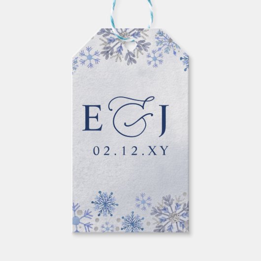 Monogramm Silber Blaue Schneeflocken Winterhochzei Geschenkanhänger (Vorderseite)